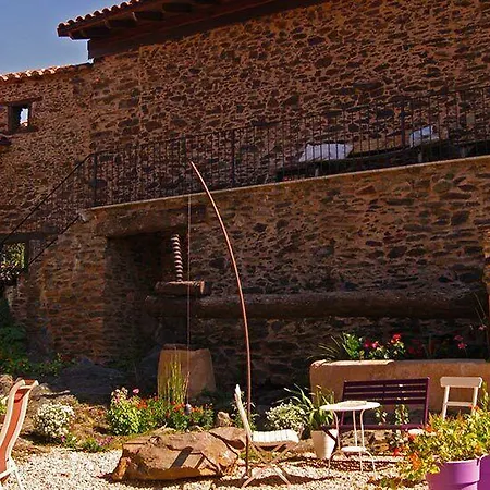 Hotell Rural Campares 2*